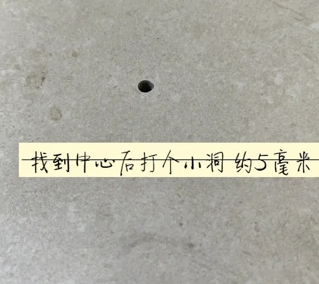 亳州瓷砖空鼓维修公司专业解答在瓷砖铺贴过程中，如果砂料搅拌不均匀，将会带来以下问题